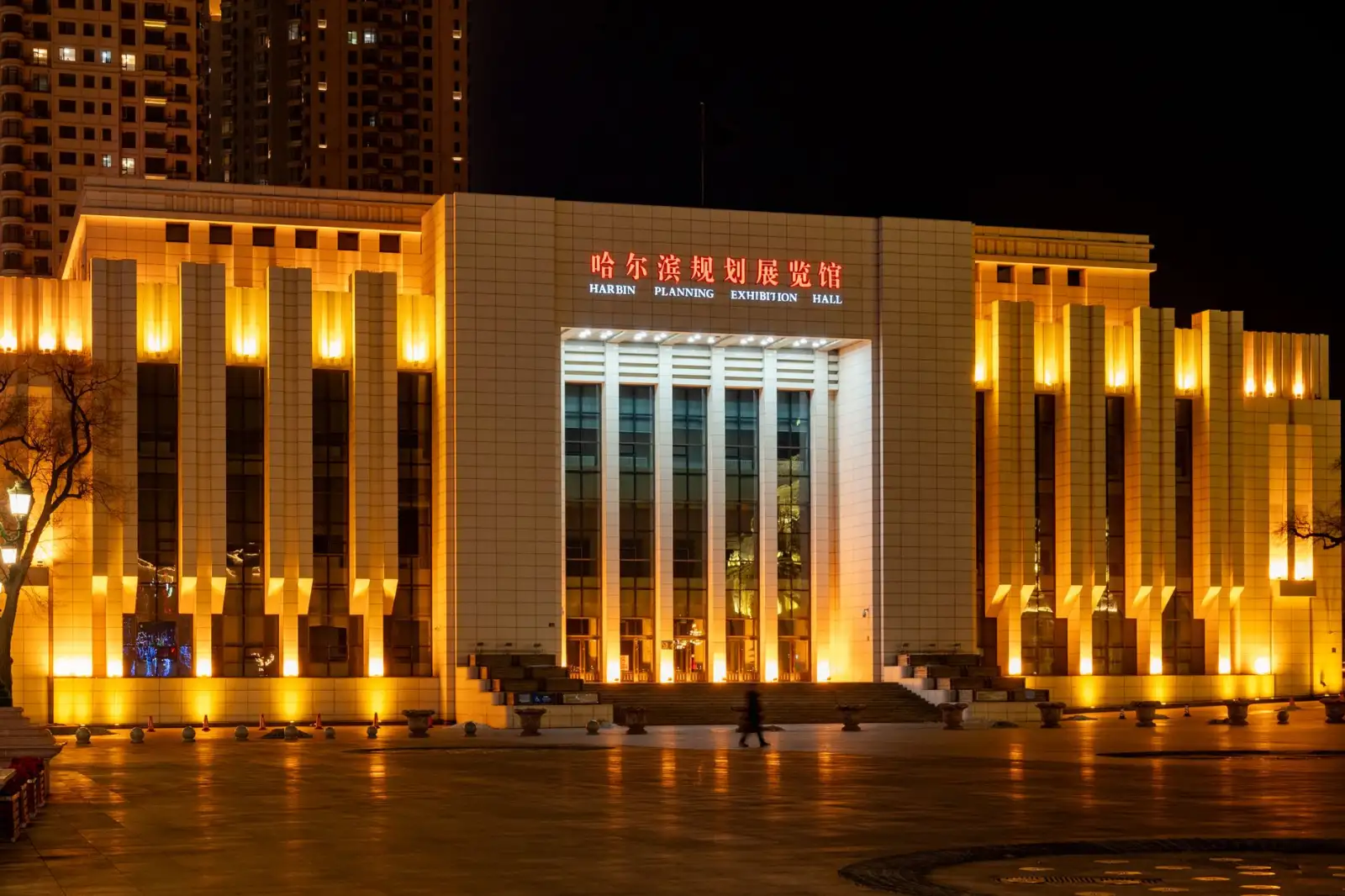 2025年企事业单位食堂承包政策新规与合规要点分析