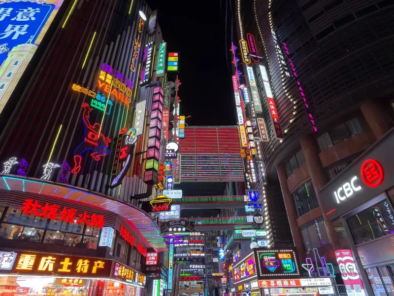 上海方宇邹餐饮管理有限公司食堂承包标准化体系解析